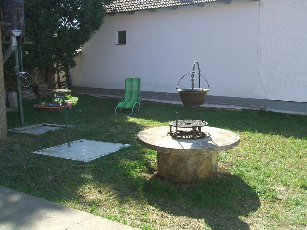 Feherszeker Apartmanok Abádszalók Dış mekan fotoğraf