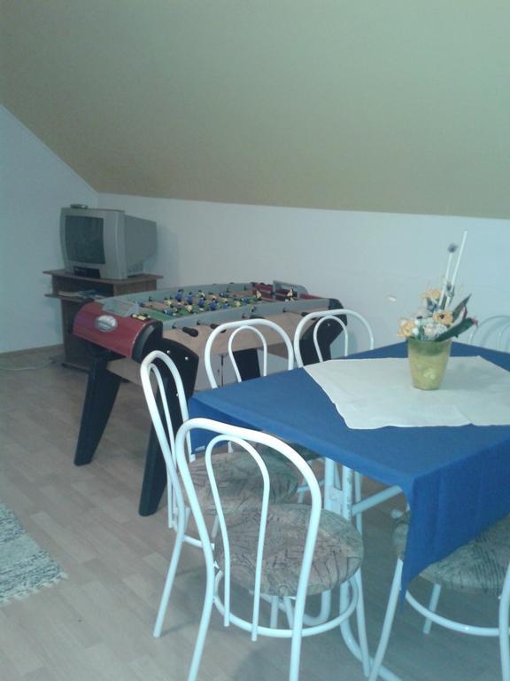 Feherszeker Apartmanok Abádszalók Oda fotoğraf